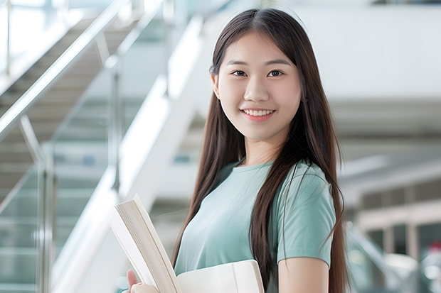 广西大学行健文理学院是三本学院,会收专科成绩的学生吗
